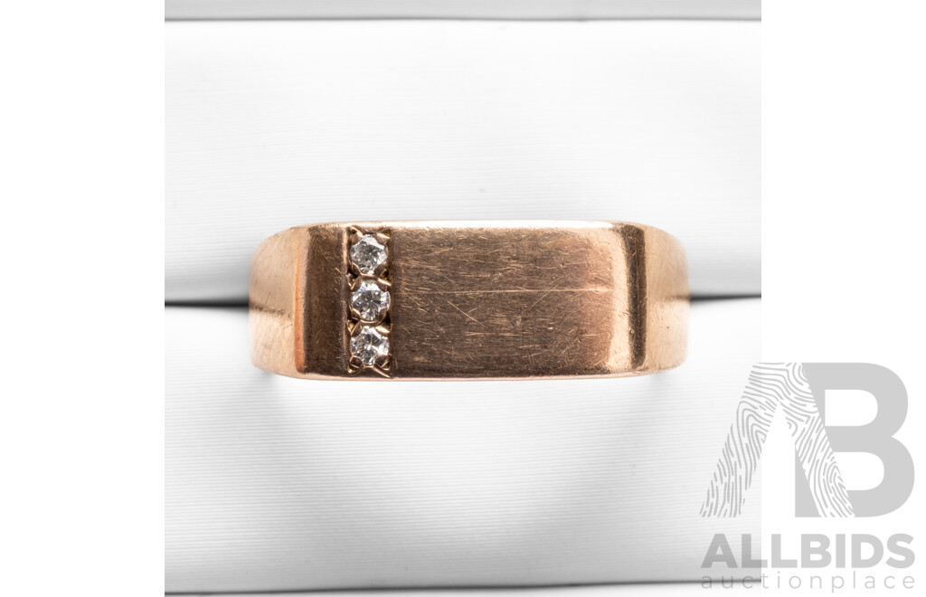 9ct Rose Gold & Diamond Signet Ring - Size P.5