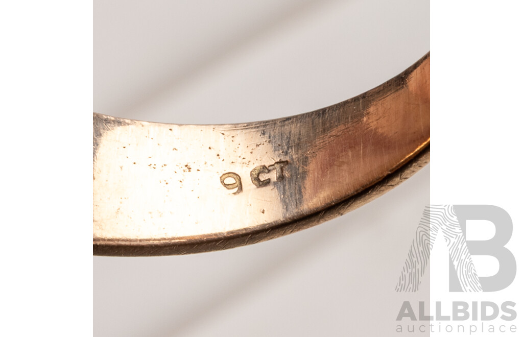 9ct Rose Gold & Diamond Signet Ring - Size P.5
