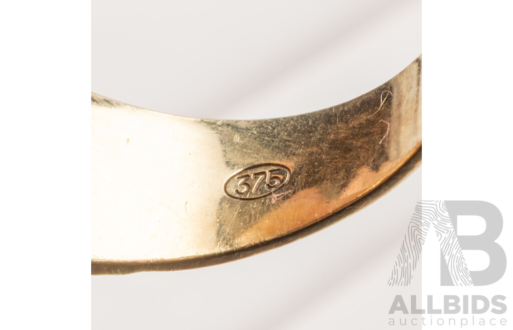 9ct Yellow Gold Textured Signet Ring - Size T