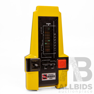 Vintage Galaxy Invader 1000 Handheld Game by Futuretronics