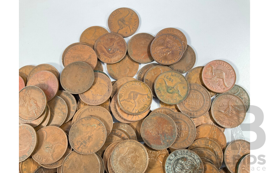 Collection of Australian Pennies and Half Pennies, Examples Spanning 1911 to 1964 - Approximately 2.2 Kilograms