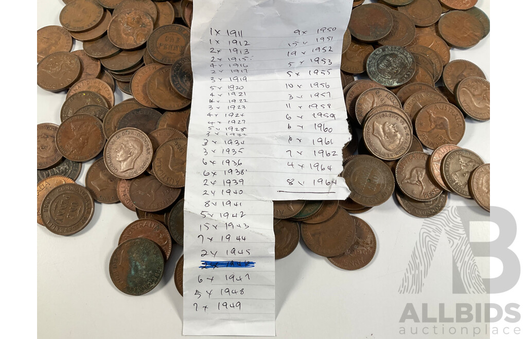 Collection of Australian Pennies and Half Pennies, Examples Spanning 1911 to 1964 - Approximately 2.2 Kilograms