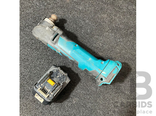 1661894 · MAKITA 18V Oscillating Multi-Tool (DTM51) with 4.0Ah Battery