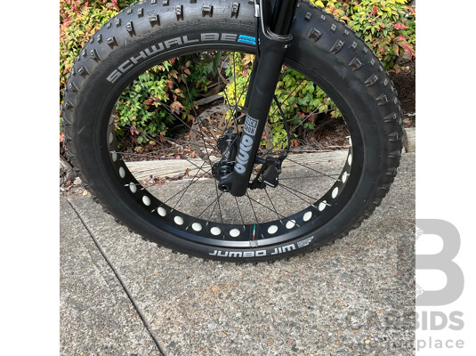 1661096 · Fantic XF2-Fat-Living E- Bike - Size L