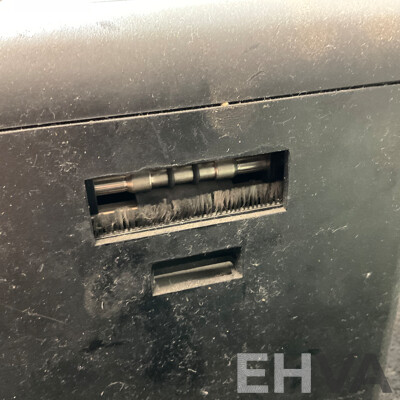 HID Fargo HDP5000 Card Printer