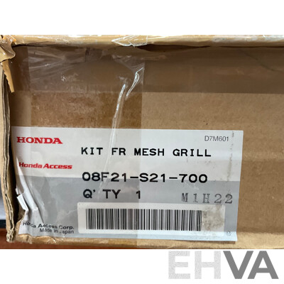 Honda Kit Front Mesh Grille for a 1998 Civic