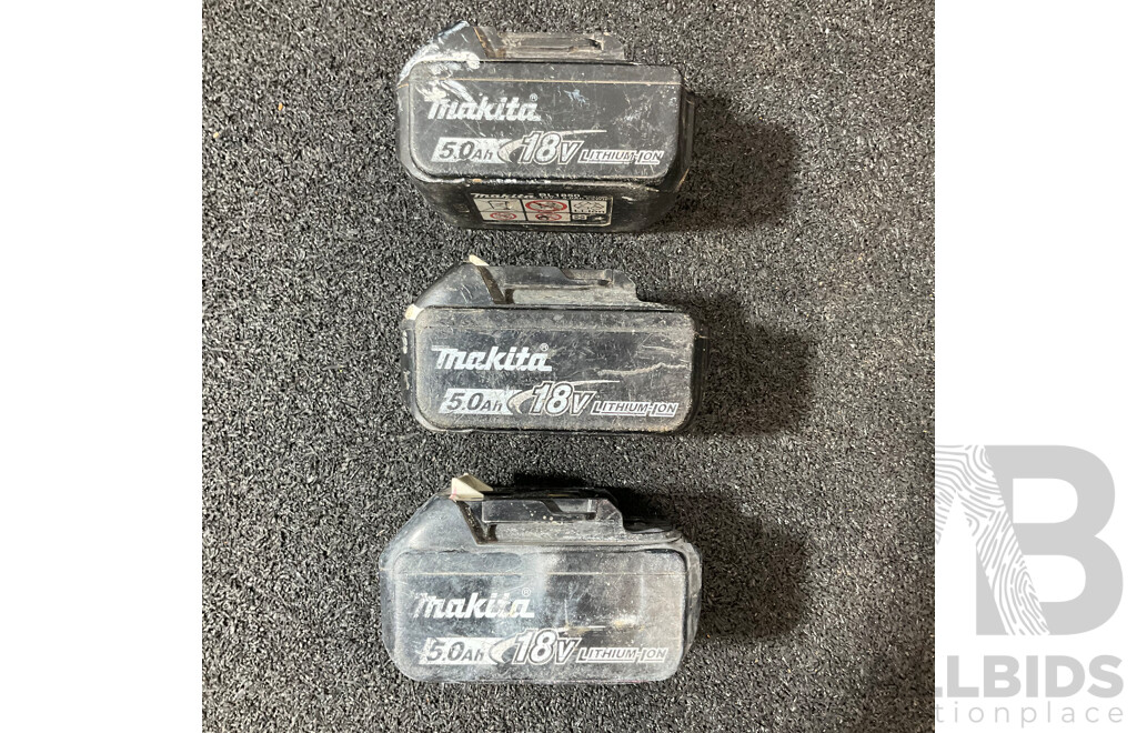 Assorted MAKITA 18V 5.0Ah Battery - Lot of 3