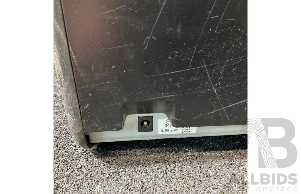 HID Fargo HDP5000 Card Printer