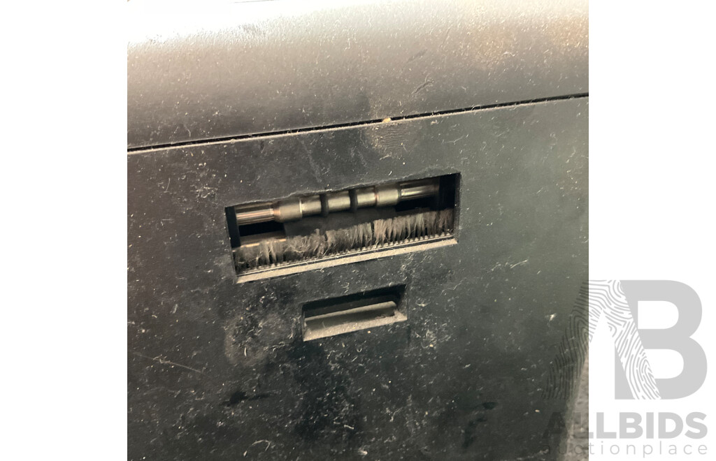HID Fargo HDP5000 Card Printer