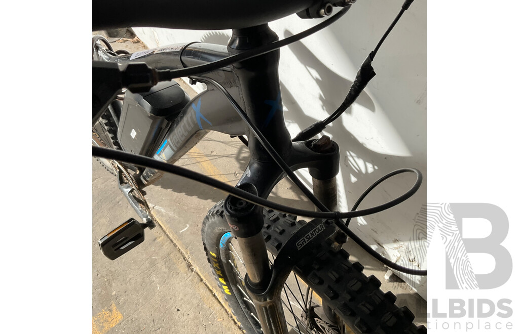 VelectriX Ascent E-Bike