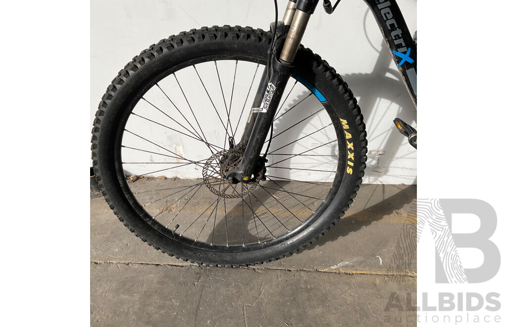 VelectriX Ascent E-Bike