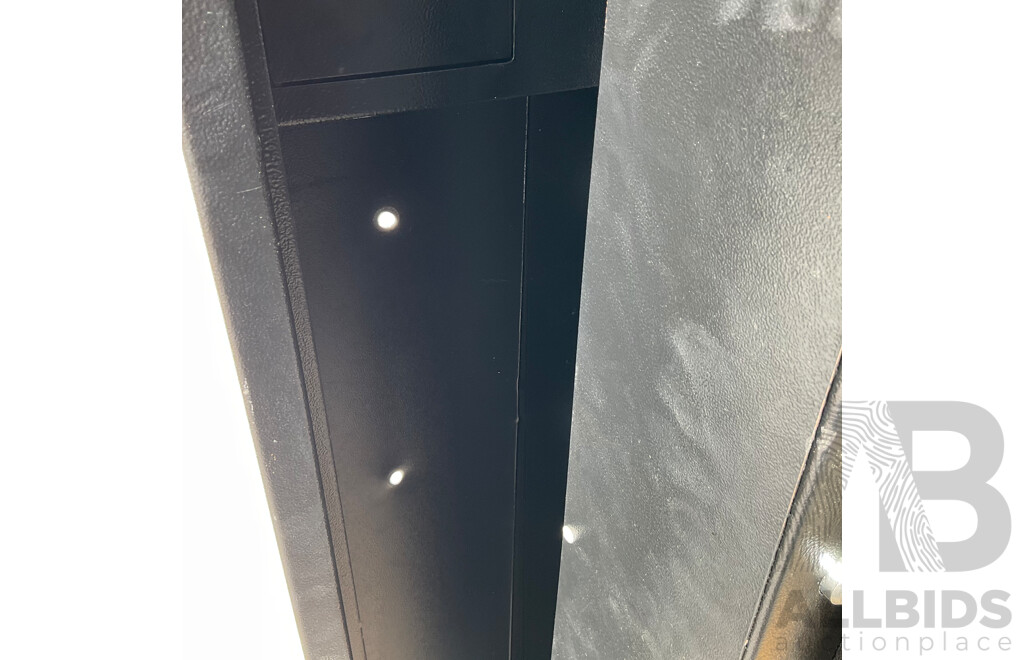 Sandleford 1450x250x250mm Ultra 3 Gun Safe