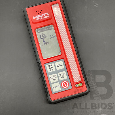 HILTI (PRA 300) Remote Control and Laser Receiver