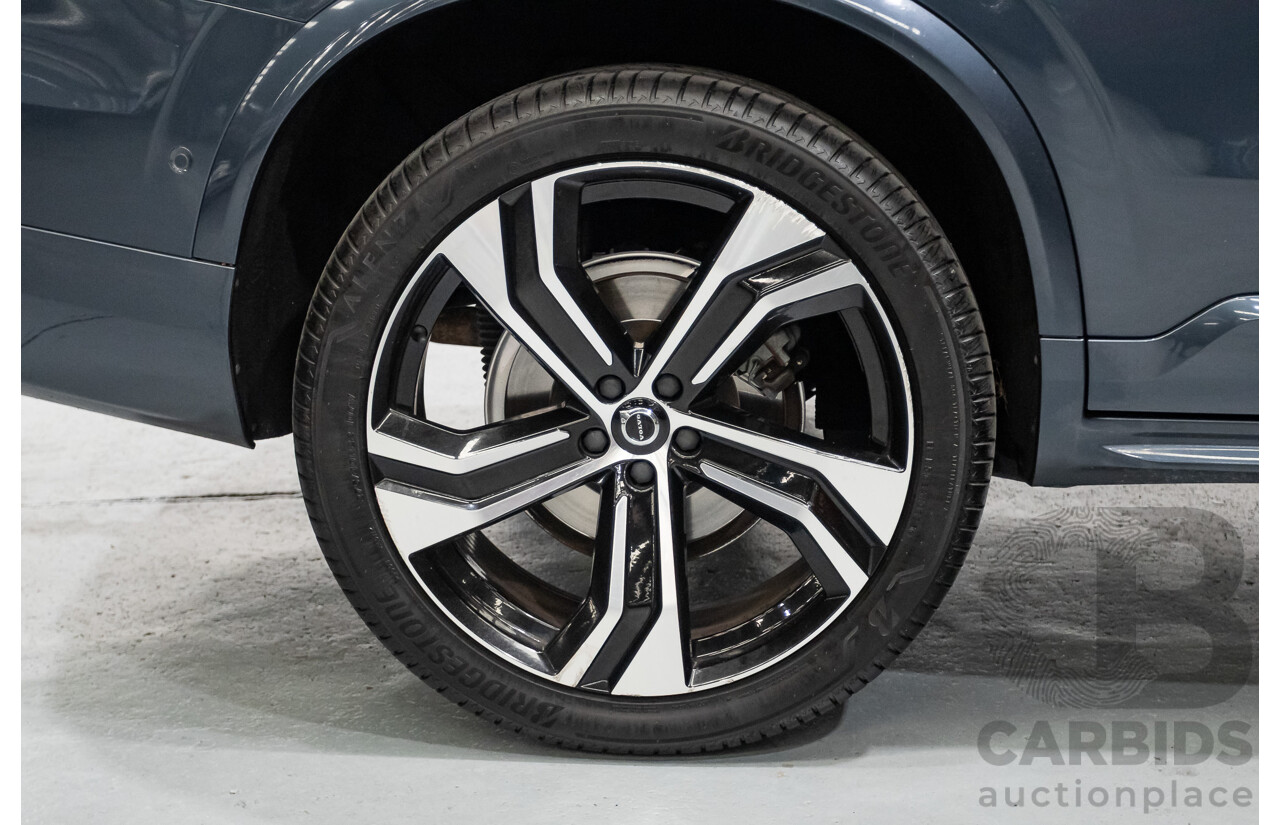 9/2020 Volvo XC90 T6 R-Design (AWD) 256 MY21 4d Wagon Denim Blue Metallic Turbo & Supercharged 2.0L