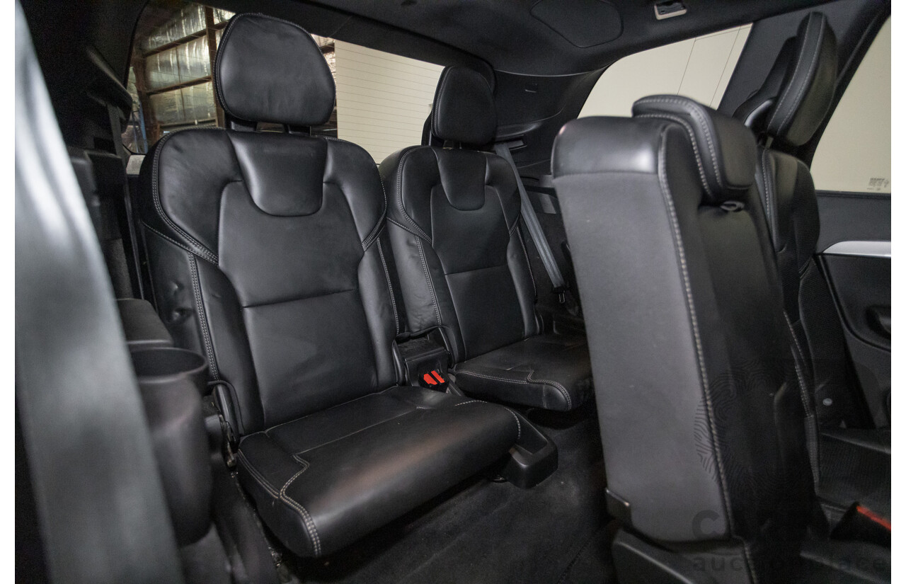 9/2020 Volvo XC90 T6 R-Design (AWD) 256 MY21 4d Wagon Denim Blue Metallic Turbo & Supercharged 2.0L
