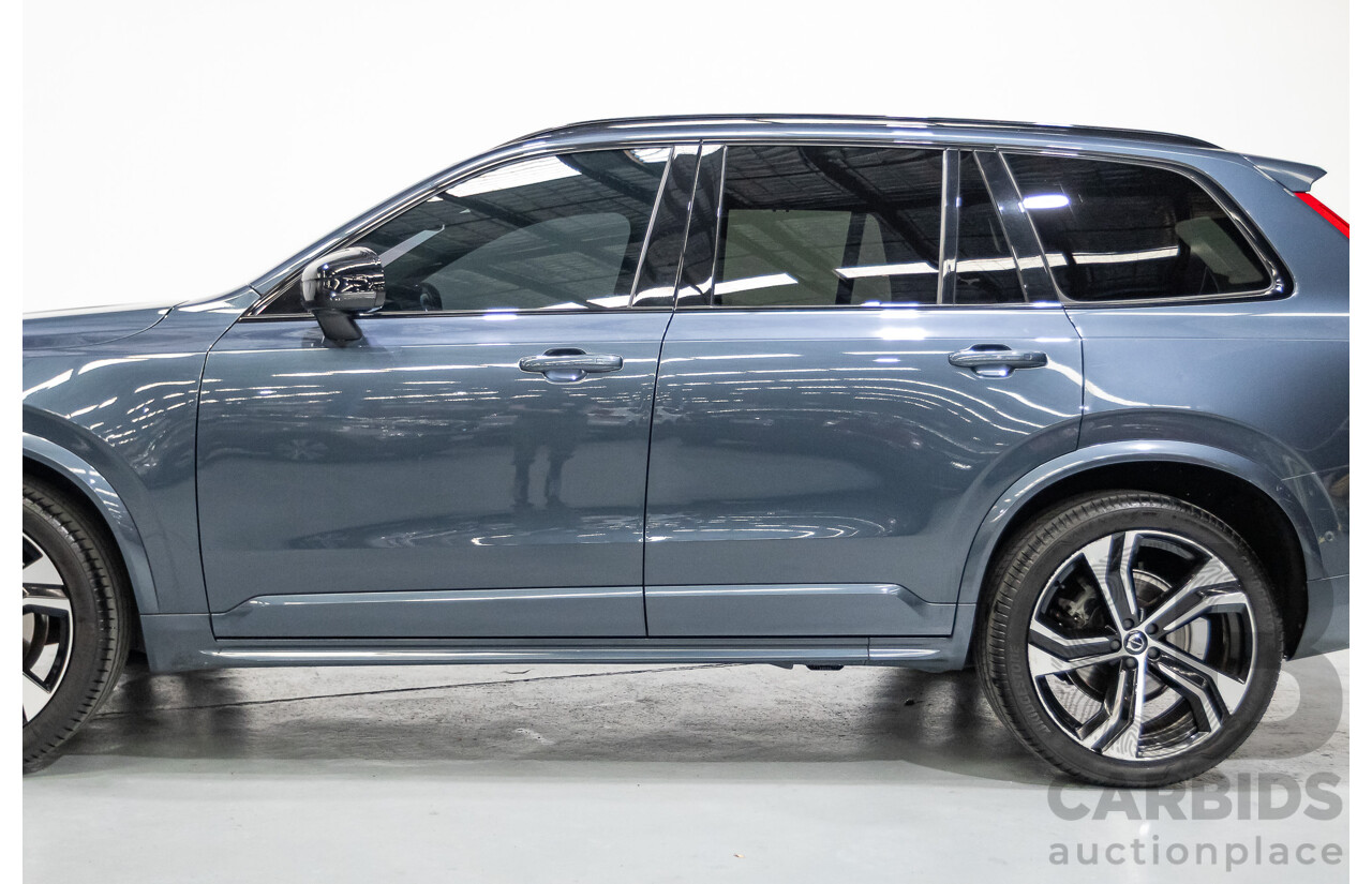 9/2020 Volvo XC90 T6 R-Design (AWD) 256 MY21 4d Wagon Denim Blue Metallic Turbo & Supercharged 2.0L