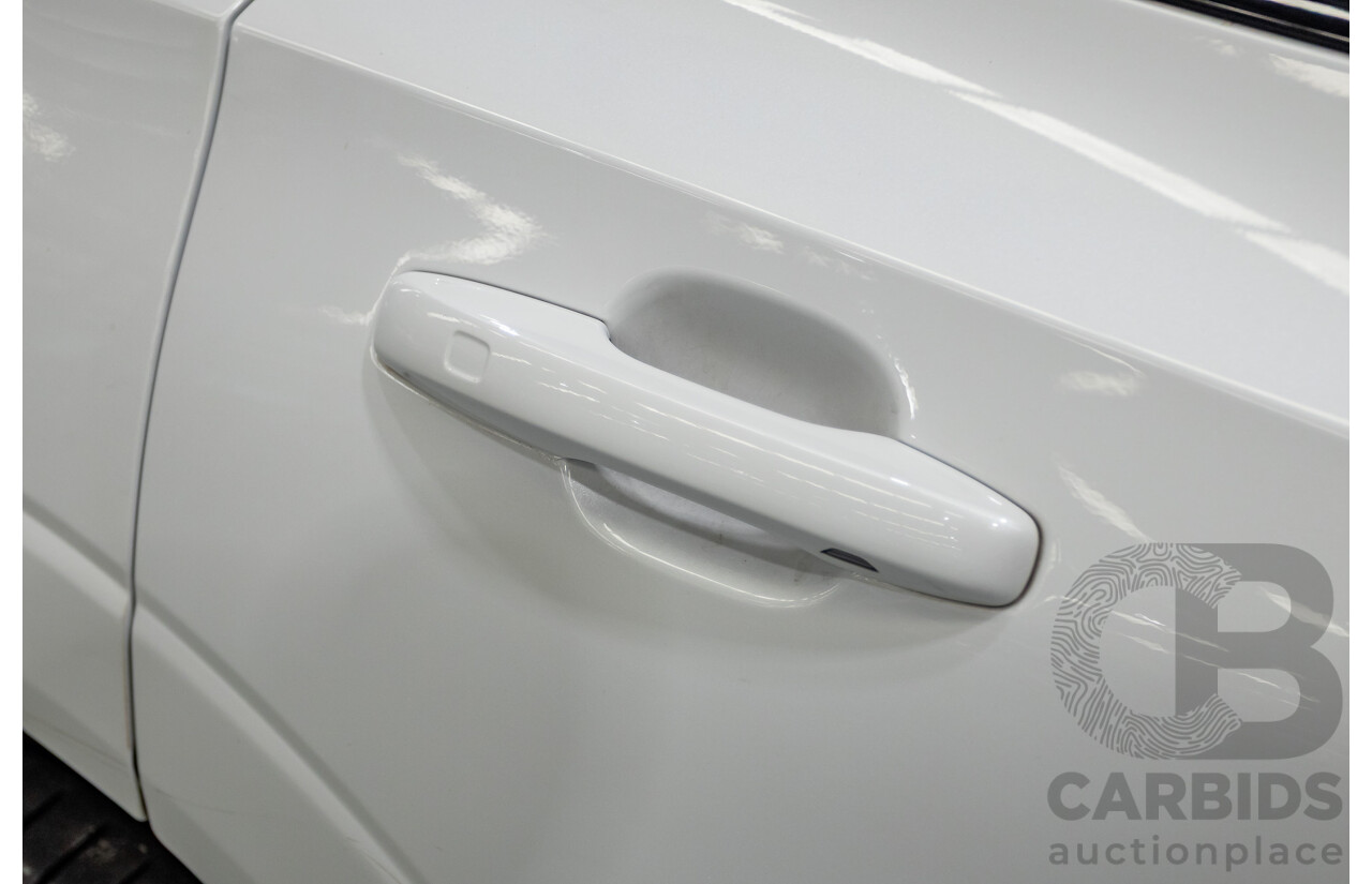 3/2020 Volvo XC60 T6 R-Design (AWD) 246 MY20 4d Wagon Crystal White Pearl Turbo & Supercharged 2.0L