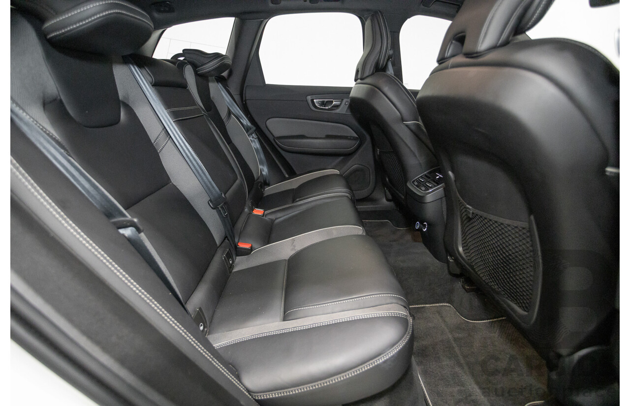 3/2020 Volvo XC60 T6 R-Design (AWD) 246 MY20 4d Wagon Crystal White Pearl Turbo & Supercharged 2.0L