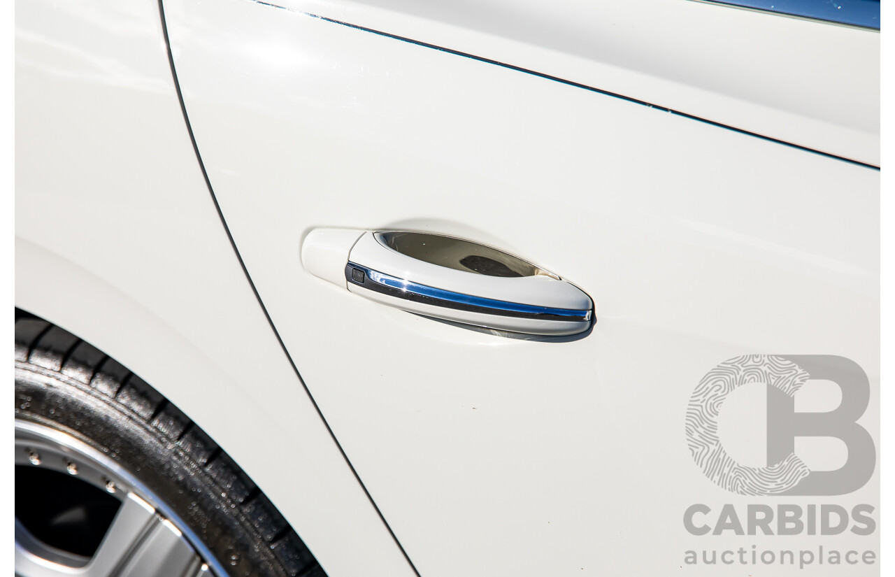 12/2014 Bentley Flying Spur V8 Mulliner (AWD) 3W MY15 4d Sedan Glacier White Twin Turbo V8 4.0L