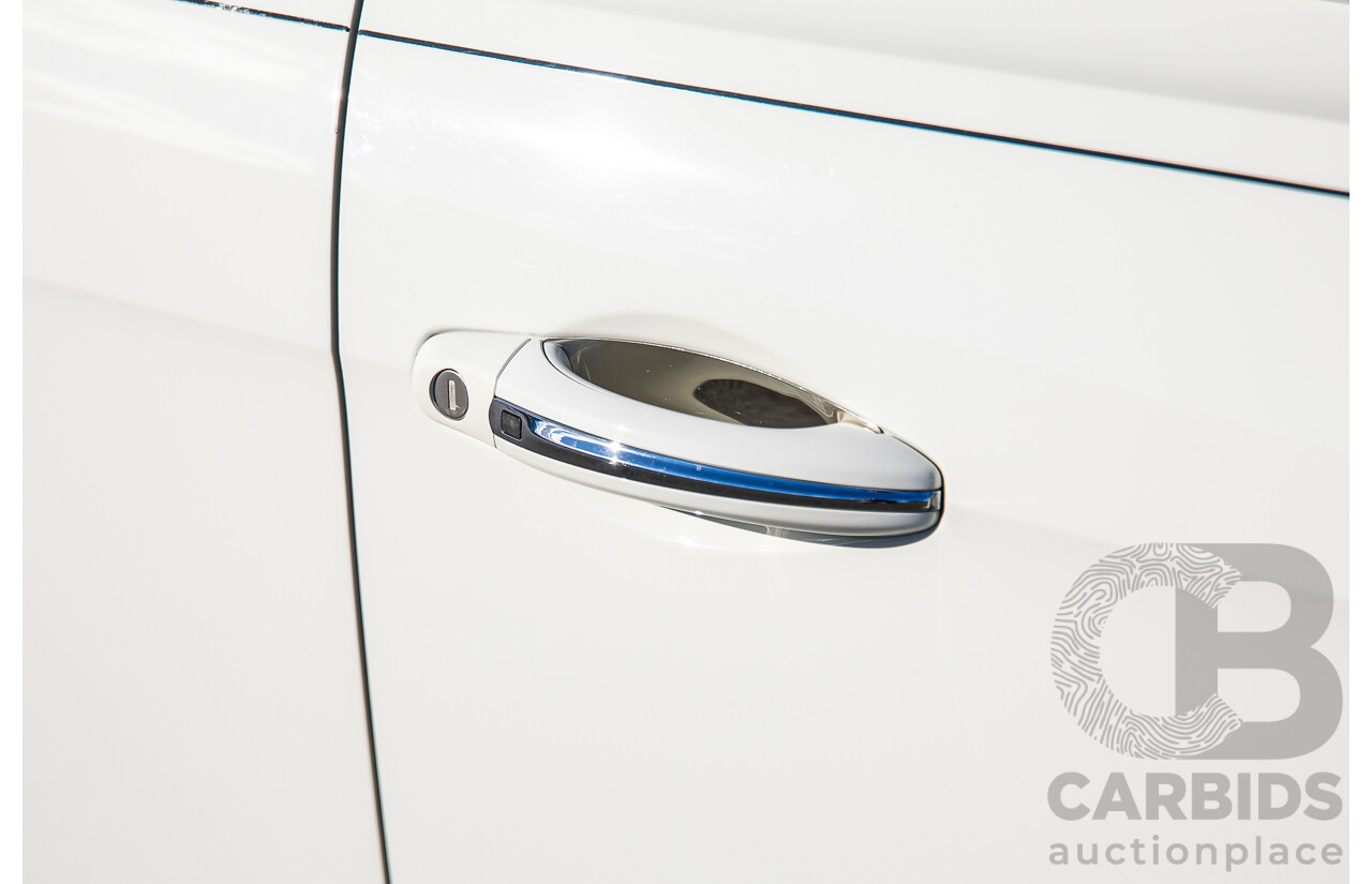 12/2014 Bentley Flying Spur V8 Mulliner (AWD) 3W MY15 4d Sedan Glacier White Twin Turbo V8 4.0L