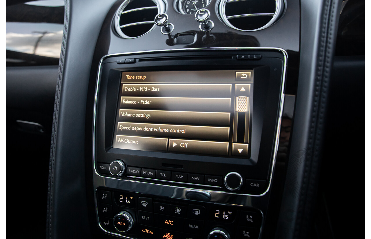 12/2014 Bentley Flying Spur V8 Mulliner (AWD) 3W MY15 4d Sedan Glacier White Twin Turbo V8 4.0L