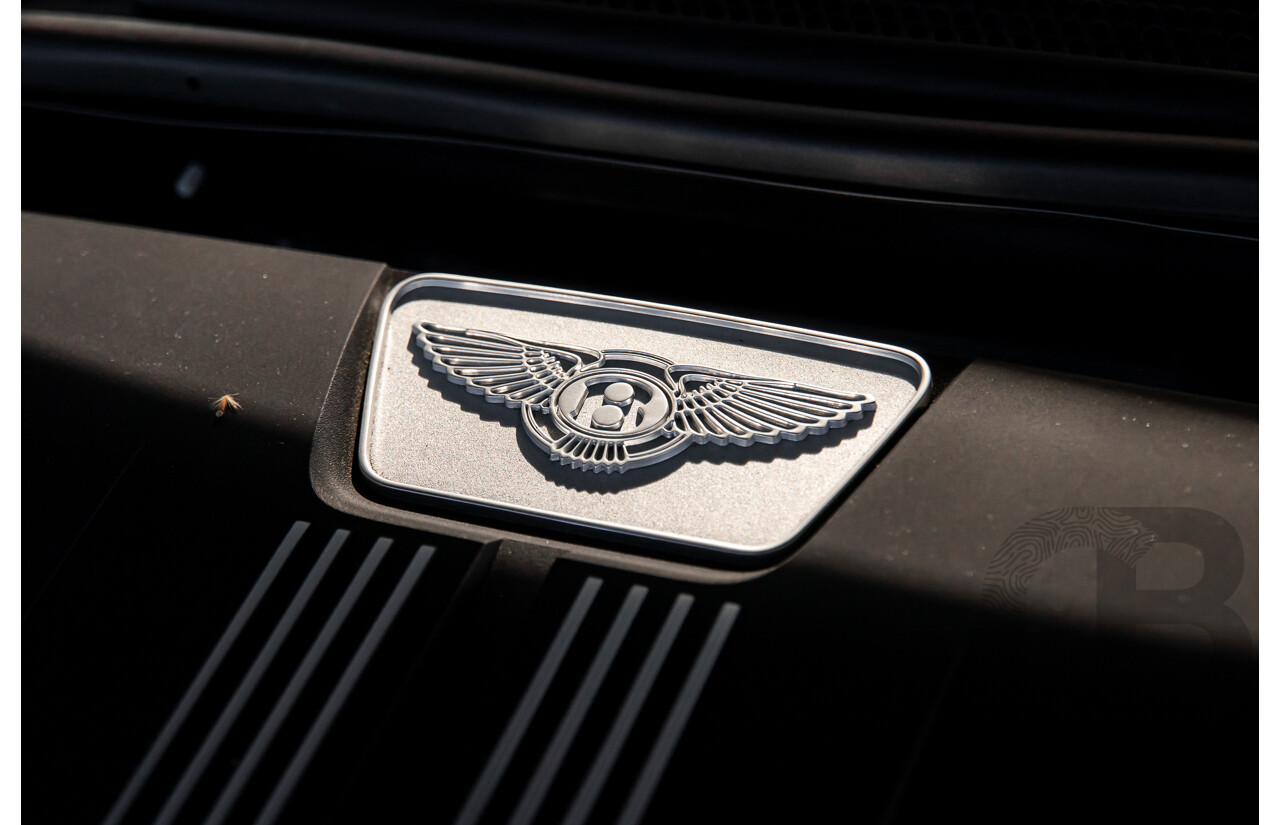 12/2014 Bentley Flying Spur V8 Mulliner (AWD) 3W MY15 4d Sedan Glacier White Twin Turbo V8 4.0L
