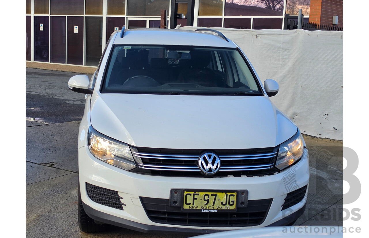 8/2013 Volkswagen Tiguan 118 TSI (4x2) 5NC MY13.5 4d Wagon White 1.4L