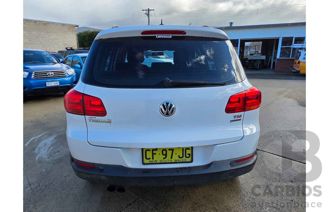 8/2013 Volkswagen Tiguan 118 TSI (4x2) 5NC MY13.5 4d Wagon White 1.4L