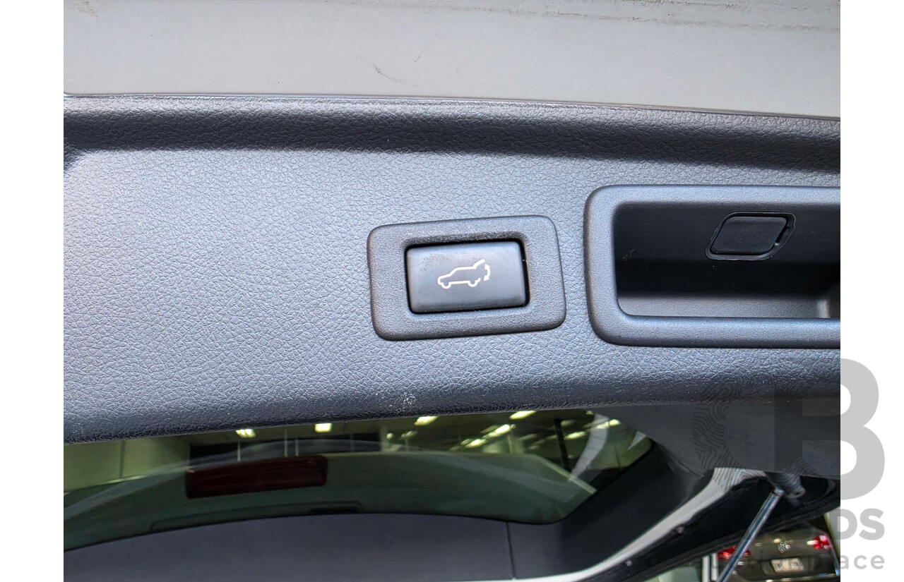 09/2016 Subaru Forester 2.0D-S AWD MY16 4D Wagon White 2.0L