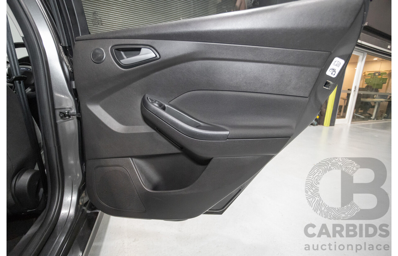 8/2016 Ford Focus Sport LZ 5d Hatchback Magnetic Grey Turbo 1.5L