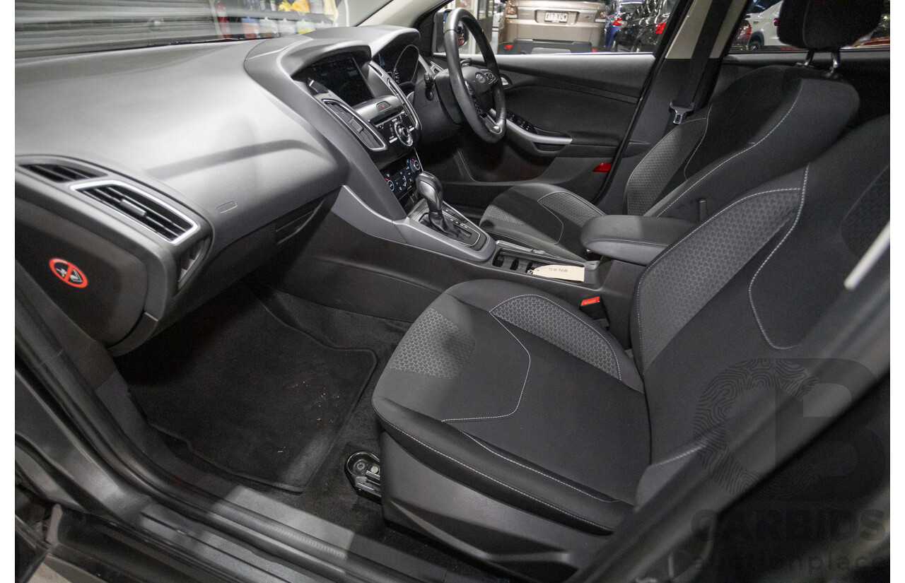 8/2016 Ford Focus Sport LZ 5d Hatchback Magnetic Grey Turbo 1.5L