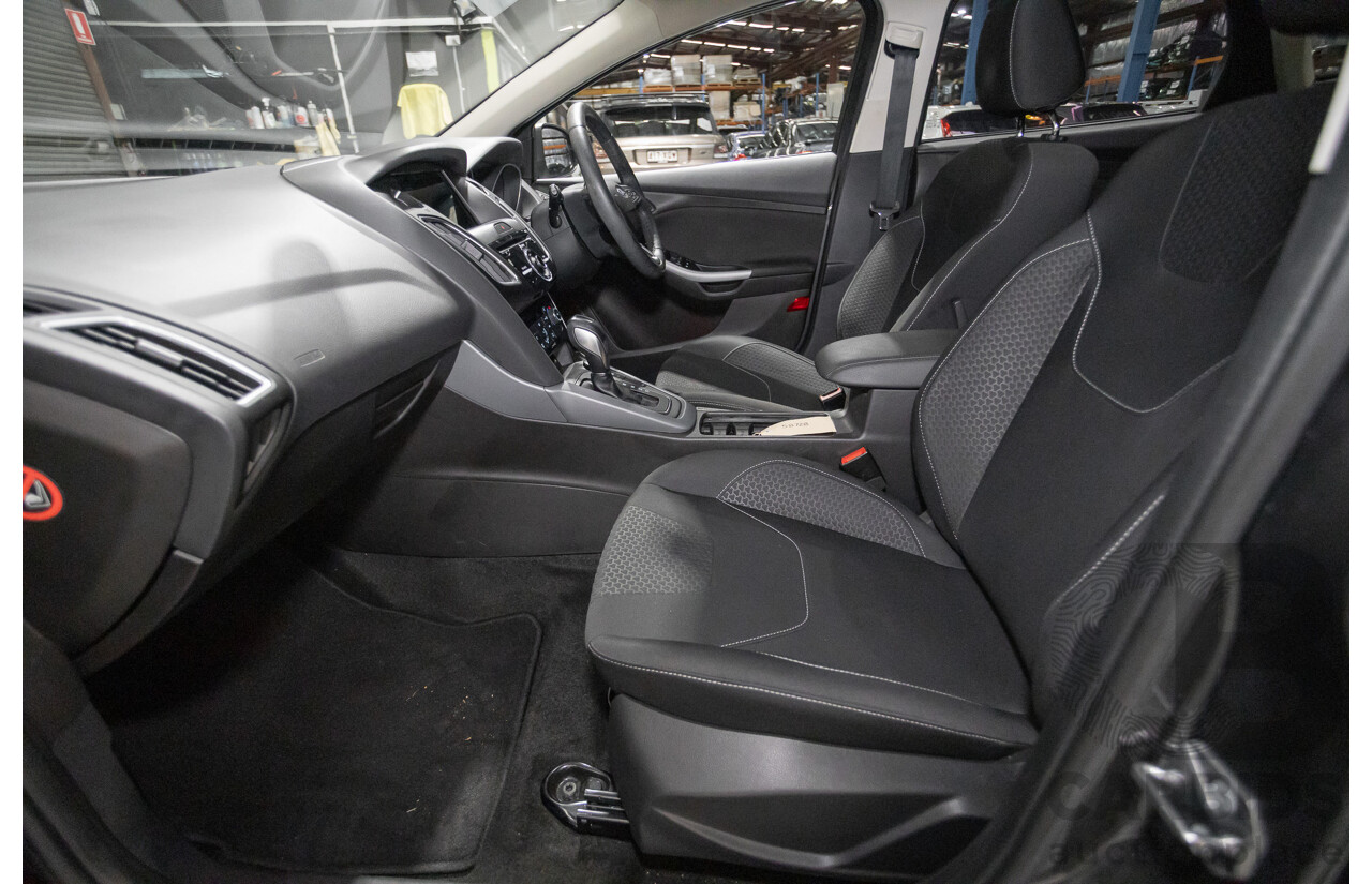 8/2016 Ford Focus Sport LZ 5d Hatchback Magnetic Grey Turbo 1.5L