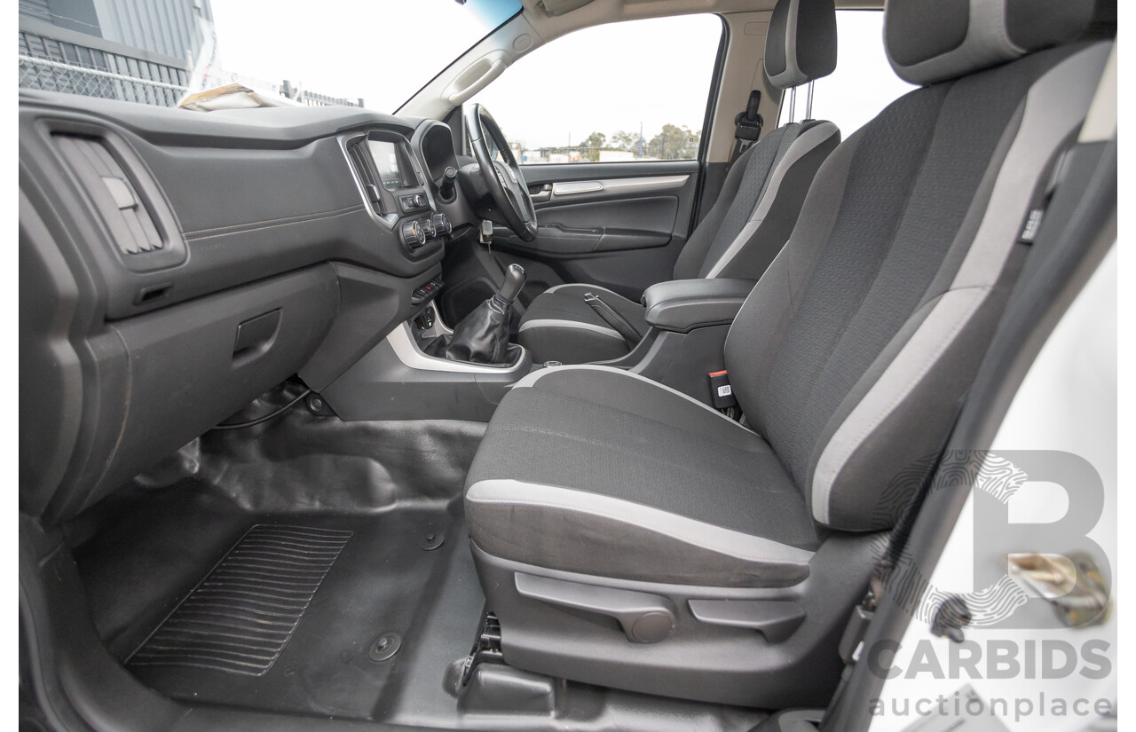 12/2017 Holden Colorado LS (4x4) RG MY18 Crew Cab P/Up White Turbo Diesel 2.8L
