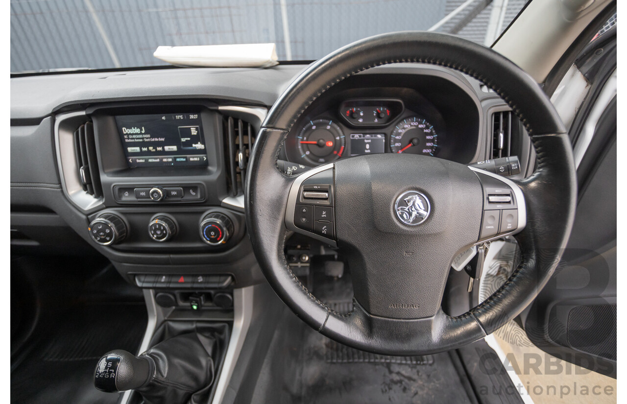 12/2017 Holden Colorado LS (4x4) RG MY18 Crew Cab P/Up White Turbo Diesel 2.8L