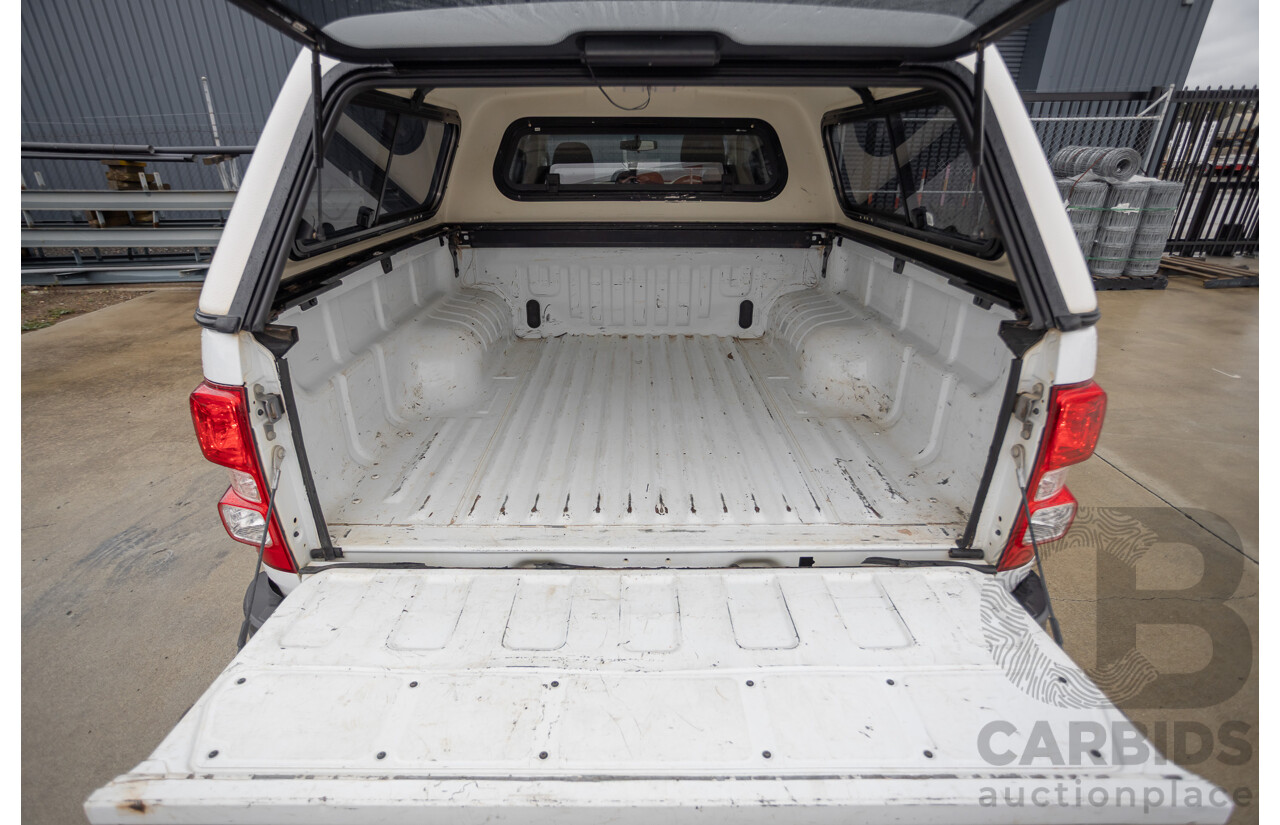 12/2017 Holden Colorado LS (4x4) RG MY18 Crew Cab P/Up White Turbo Diesel 2.8L