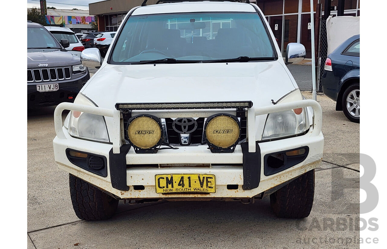 8/2005 Toyota Landcruiser Prado GXL (4x4) KZJ120R 4d Wagon White 3.0L