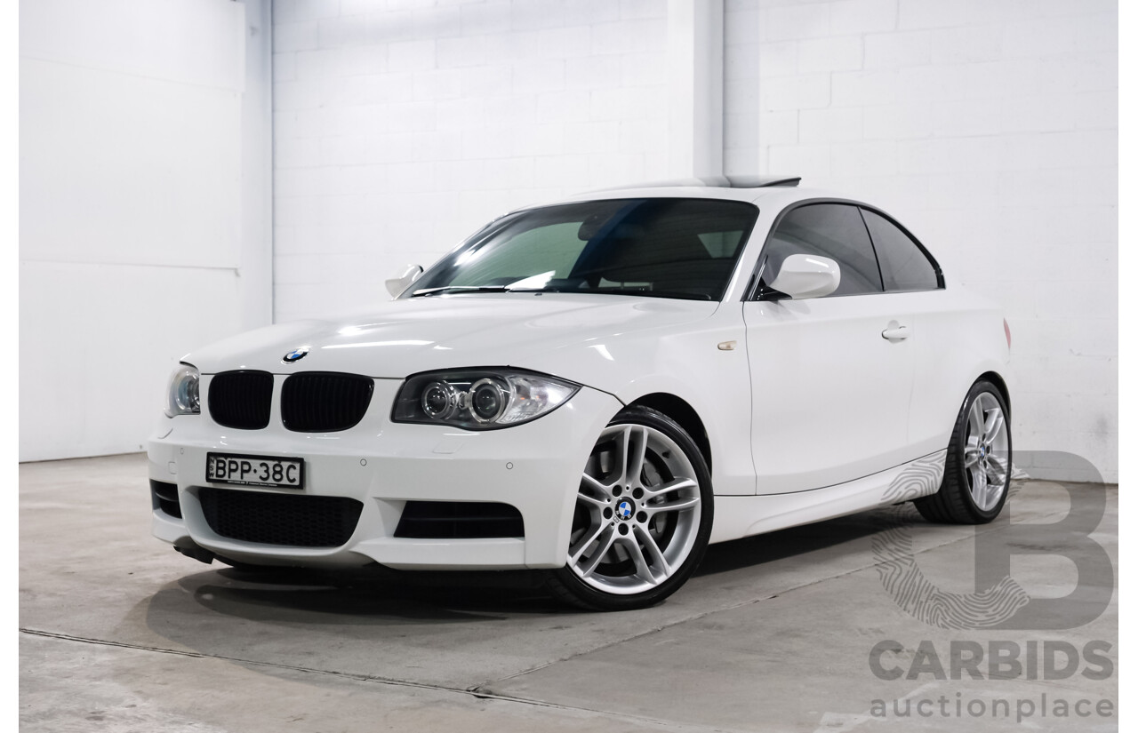 4/2010 BMW 135i Sport E82 MY11 2d Coupe Alpin White Turbo 3.0L