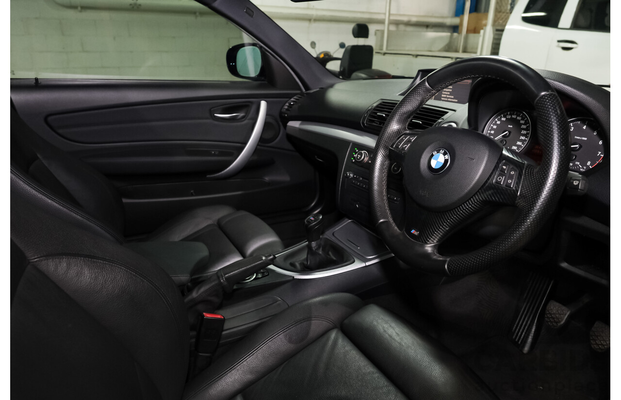 4/2010 BMW 135i Sport E82 MY11 2d Coupe Alpin White Turbo 3.0L