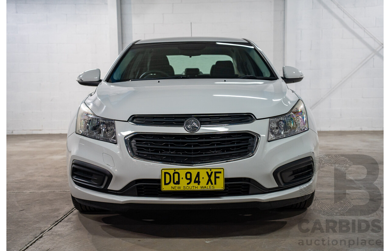 03/2015 Holden Cruze EQUIPE FWD JH MY15 4D Sedan White 1.8L