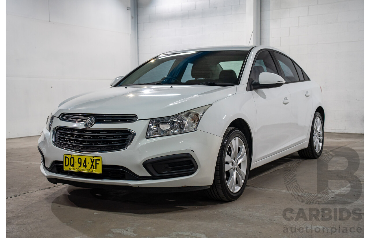 03/2015 Holden Cruze EQUIPE FWD JH MY15 4D Sedan White 1.8L