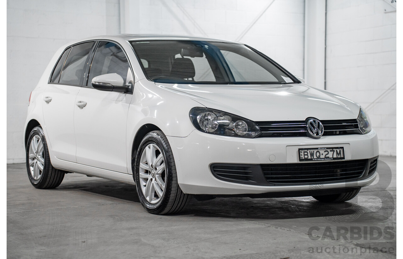 06/2011 Volkswagen Golf 103 TDI Comfortline (FWD) 1K MY11 5D Hatchback White Turbo Diesel 2.0L