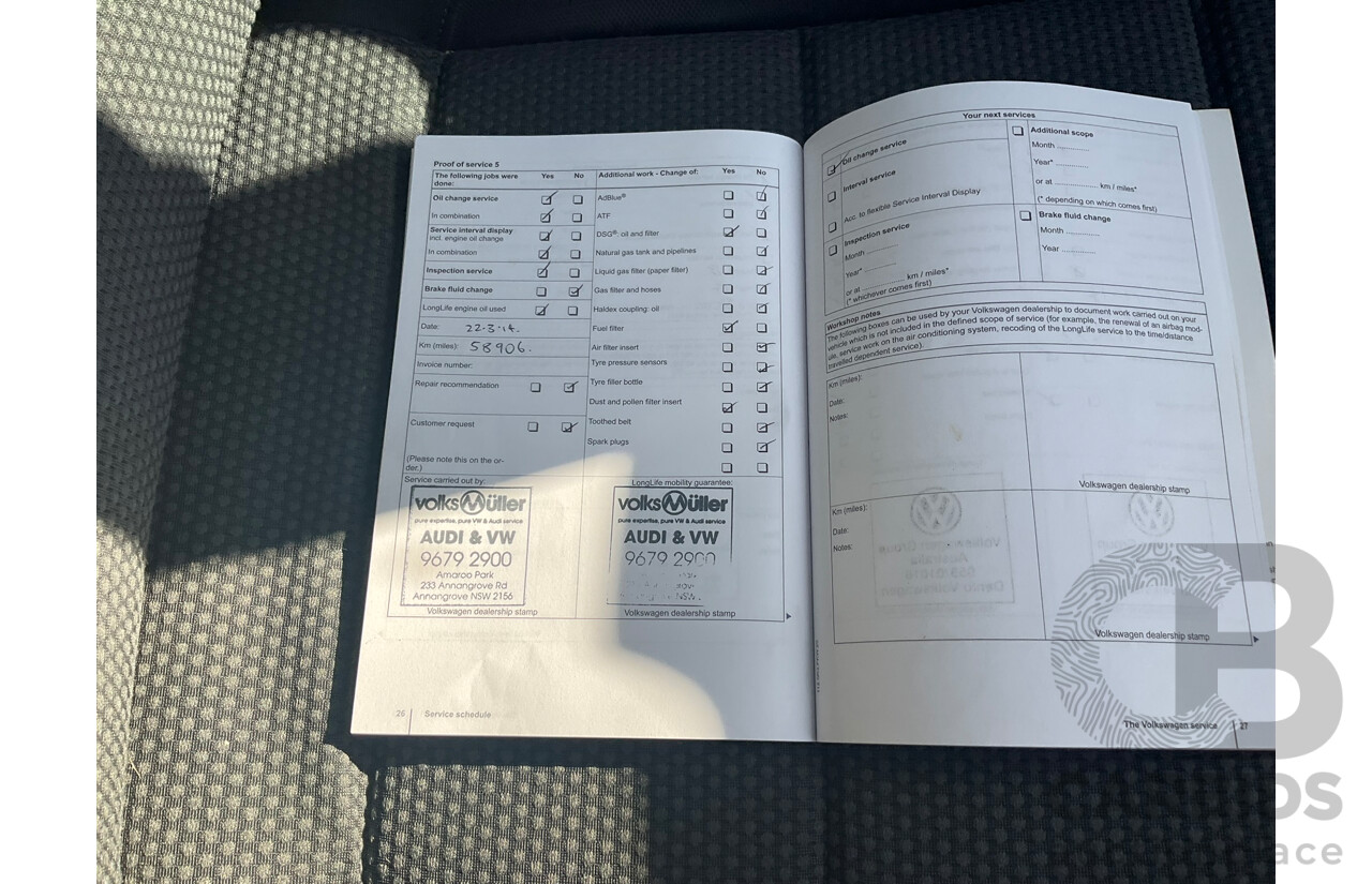 06/2011 Volkswagen Golf 103 TDI Comfortline (FWD) 1K MY11 5D Hatchback White Turbo Diesel 2.0L