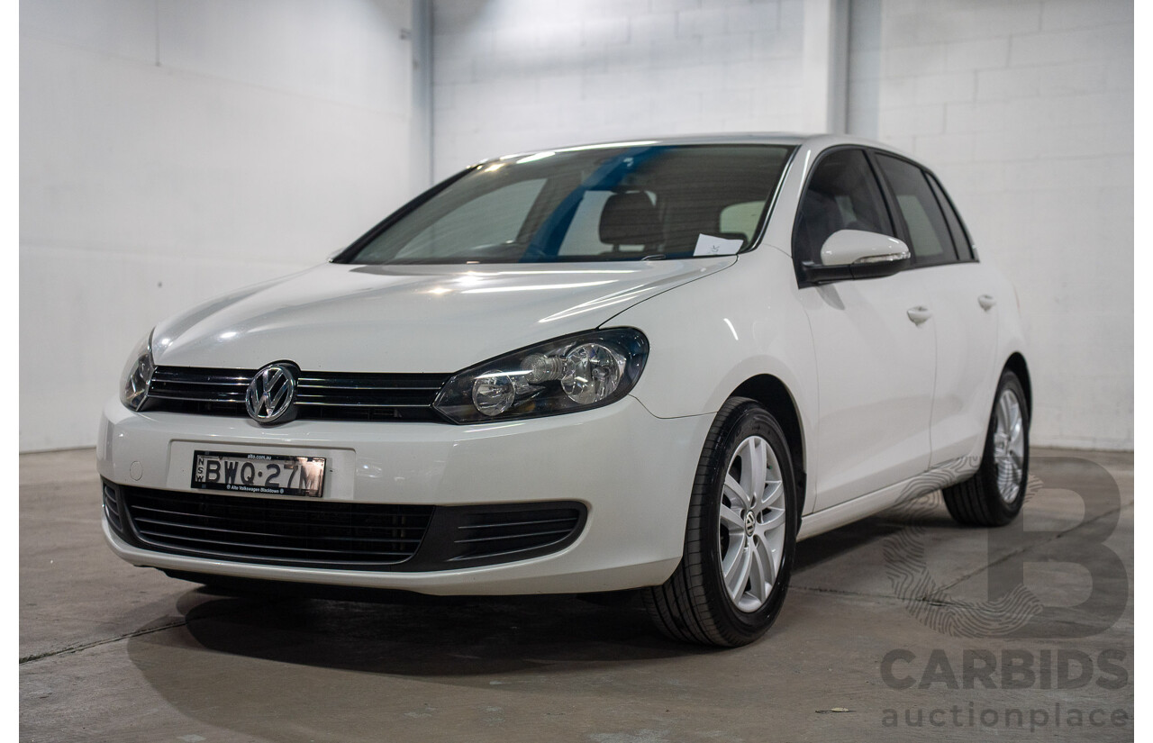 06/2011 Volkswagen Golf 103 TDI Comfortline (FWD) 1K MY11 5D Hatchback White Turbo Diesel 2.0L