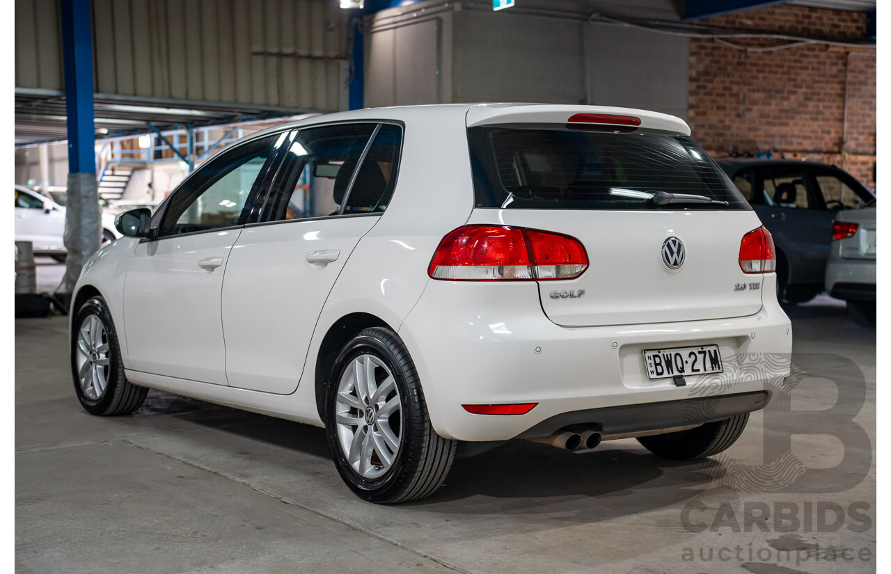 06/2011 Volkswagen Golf 103 TDI Comfortline (FWD) 1K MY11 5D Hatchback White Turbo Diesel 2.0L