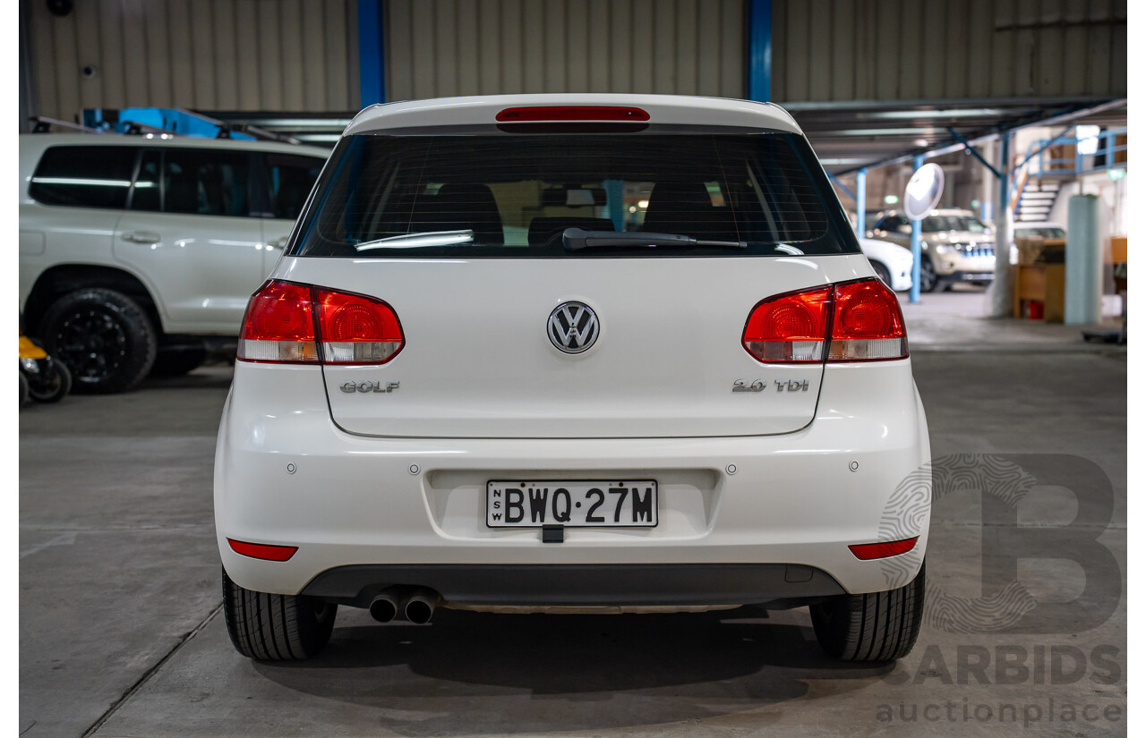06/2011 Volkswagen Golf 103 TDI Comfortline (FWD) 1K MY11 5D Hatchback White Turbo Diesel 2.0L