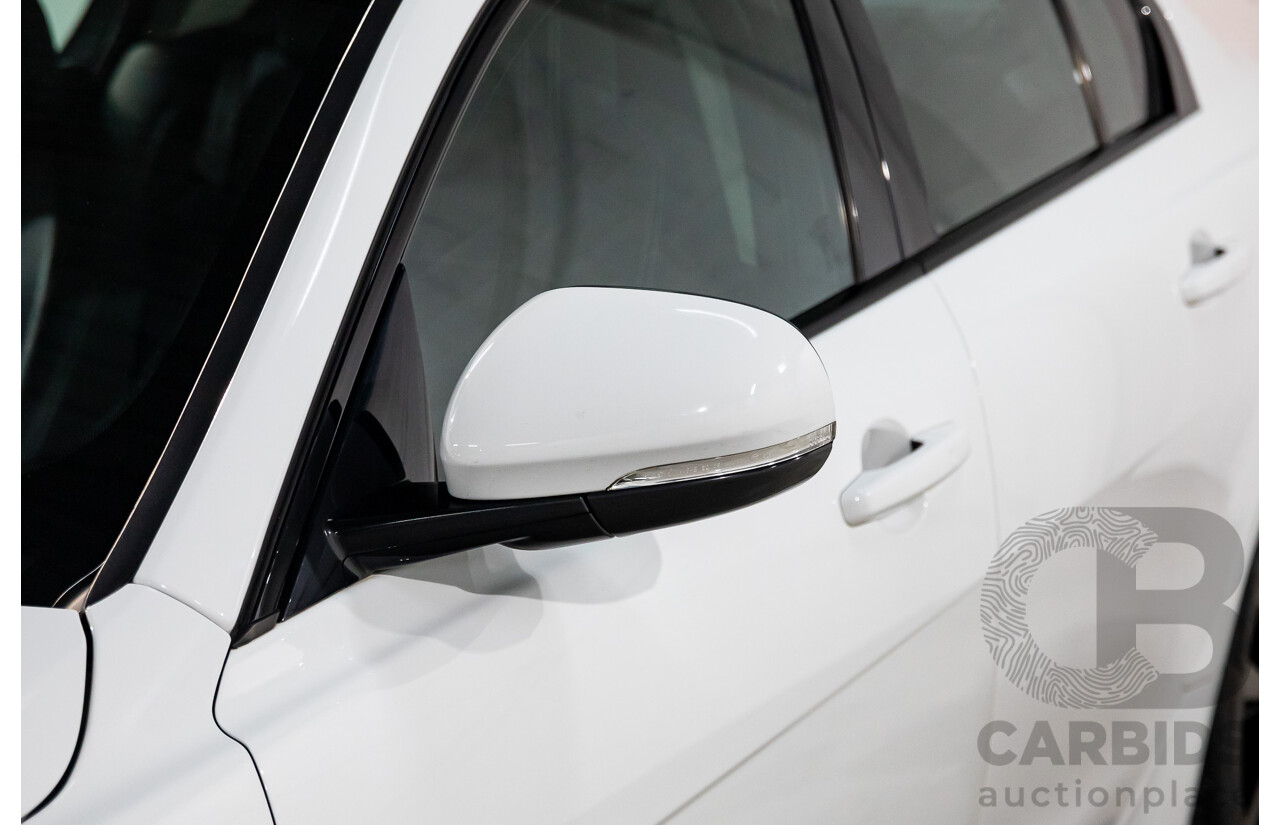 03/2018 Jaguar XE 20d R-SPORT RWD MY18 4D Sedan Polaris White Diesel Turbo 2.0L