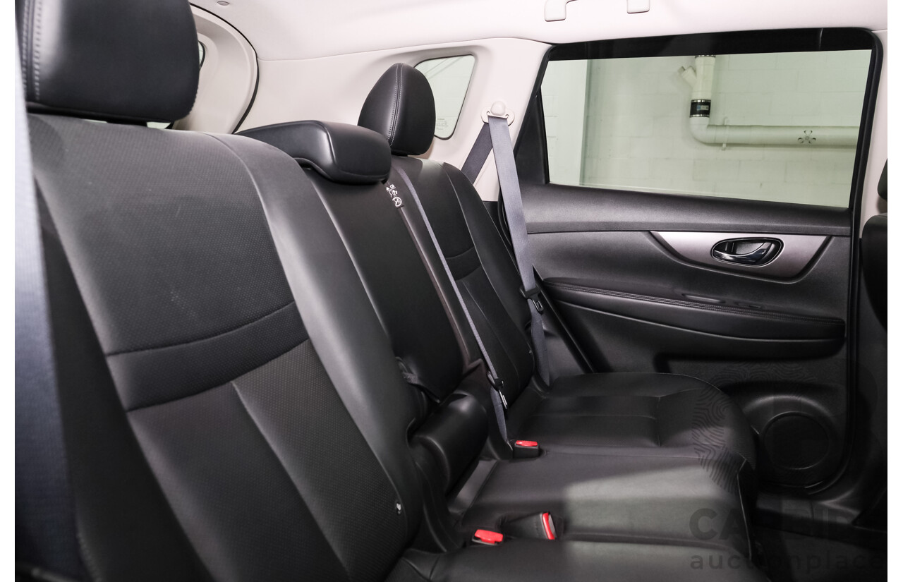 01/2015 Nissan X-Trail ST-L (FWD) CVT T32 4d Wagon Black 2.5L