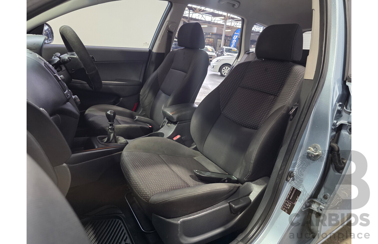 7/2009 Hyundai I30 cw SX 2.0L FWD MY09 4 Door Wagon Blue