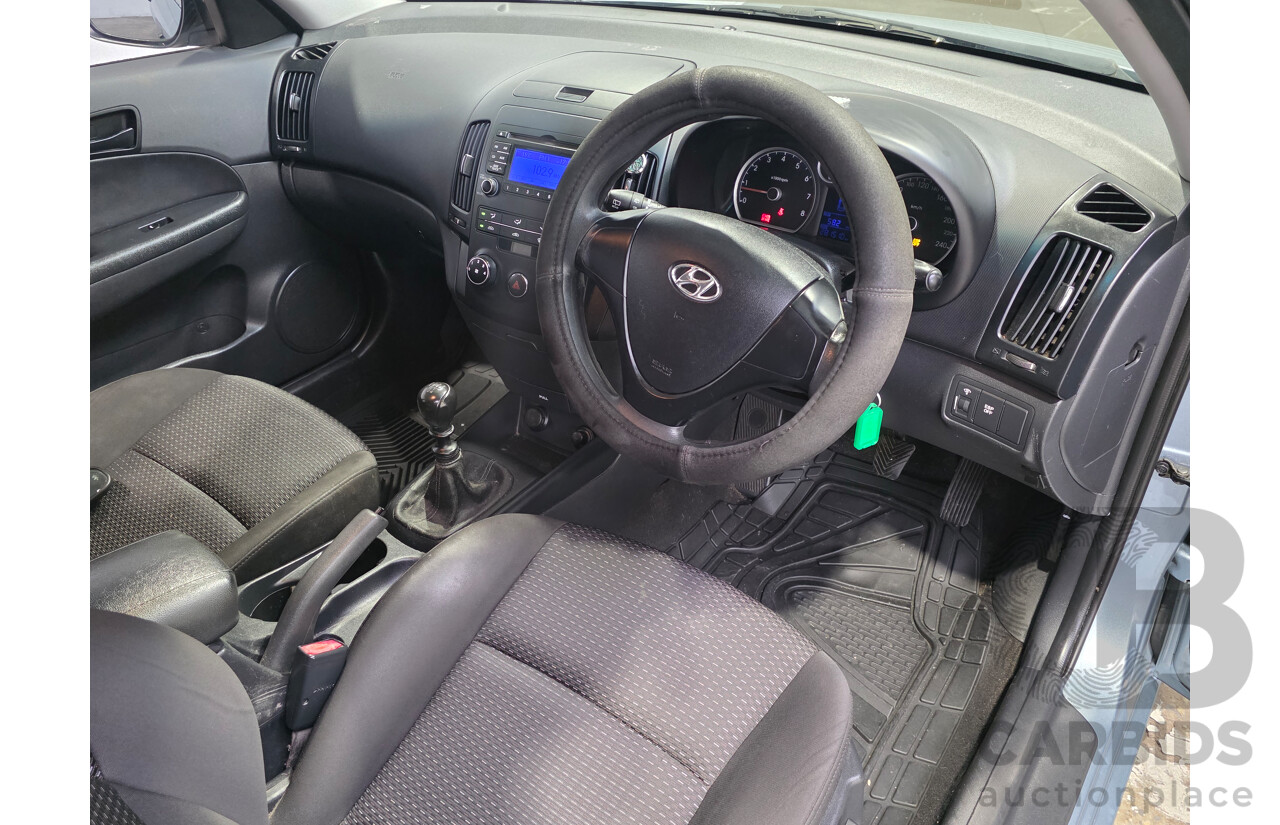 7/2009 Hyundai I30 cw SX 2.0L FWD MY09 4 Door Wagon Blue
