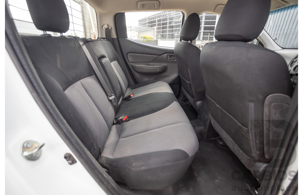 6/2017 Mitsubishi Triton GLX (4x4) MQ MY17 Dual Cab Utility White Turbo Diesel 2.4L